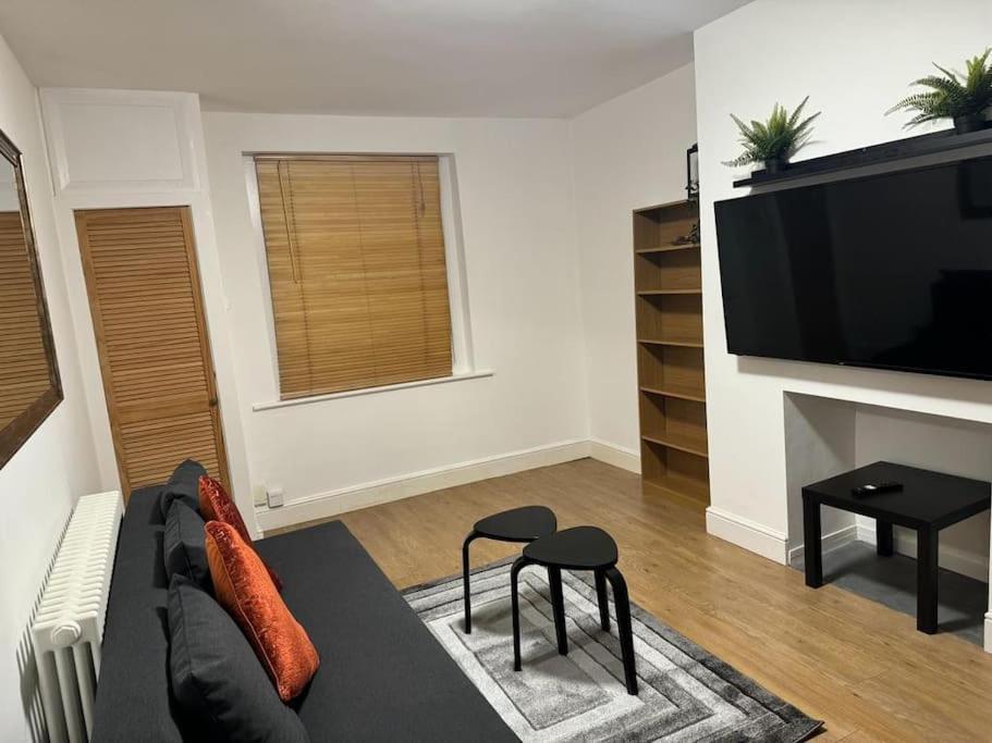 Manor Court Leilighet London Eksteriør bilde